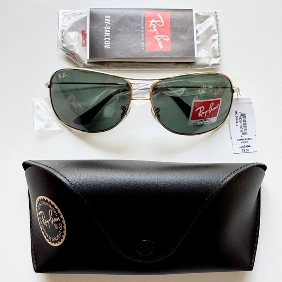 ✨NWT✨ RAY-BAN Unisex Metal Aviator Sunglasses Arista Gold Frame Green Lenses
